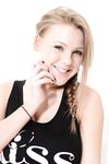 Viola Bailey sexy teen suna