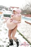 Katrin Wolf a Nikky Thorne sa olizuje