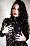 Kitty Sins má sex v zadku