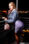 Pristine Hrana horúcej blond milf