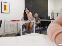 Mandy Muse a suliban segggbe rakva