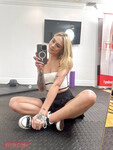 Dylan Moore mladé fit dievča