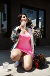 Valentina Nappi - Na zastávke