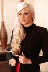Blonde Holly srdce cuca bbc a bude v prdeli, zatiaľ čo jej skurvený manžel pozerá