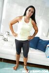 Barnult cougar simone garza sa nemôže dočkať, až sa poriadne pojebe