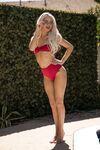 Elsa Jean... Sexy dospievajúci