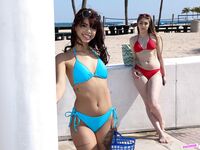 Gina Valentina a Kobi Brian - Lízanie kundičiek
