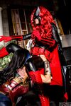Charlotte Stokely a Romi Rainov cosplay lesbička