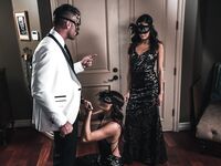 Adria Rae a Emily Willisovci šukajú pre dvoch