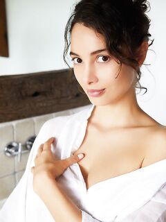 Kalypso - MetArt